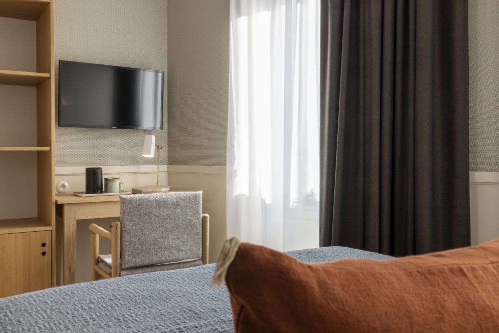 Le Petit Oberkampf Hotel & Spa - Small Double Room